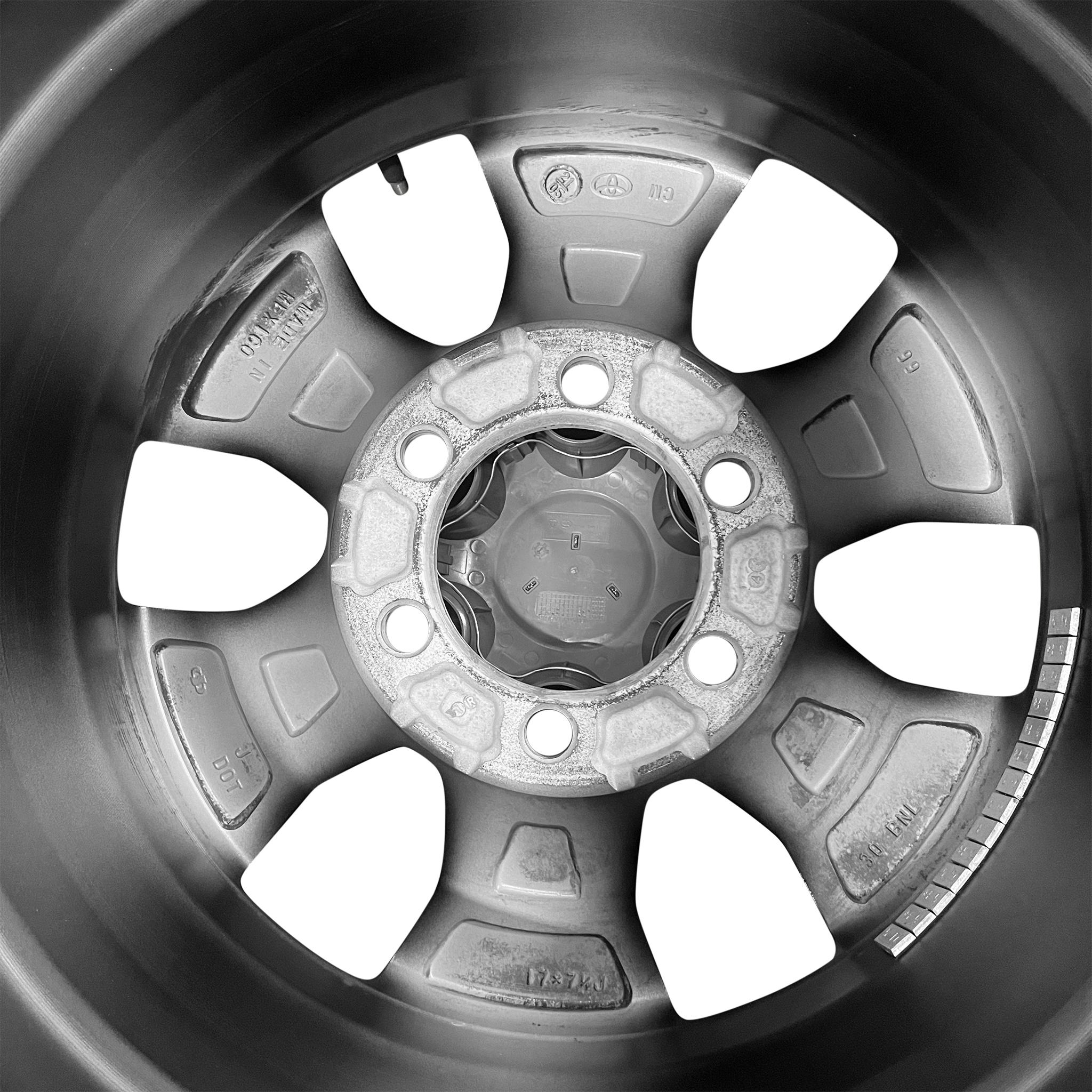 2020-2023 Toyota Tacoma
17x7.5 Genuine OEM Alloy Wheel / Rim view 4