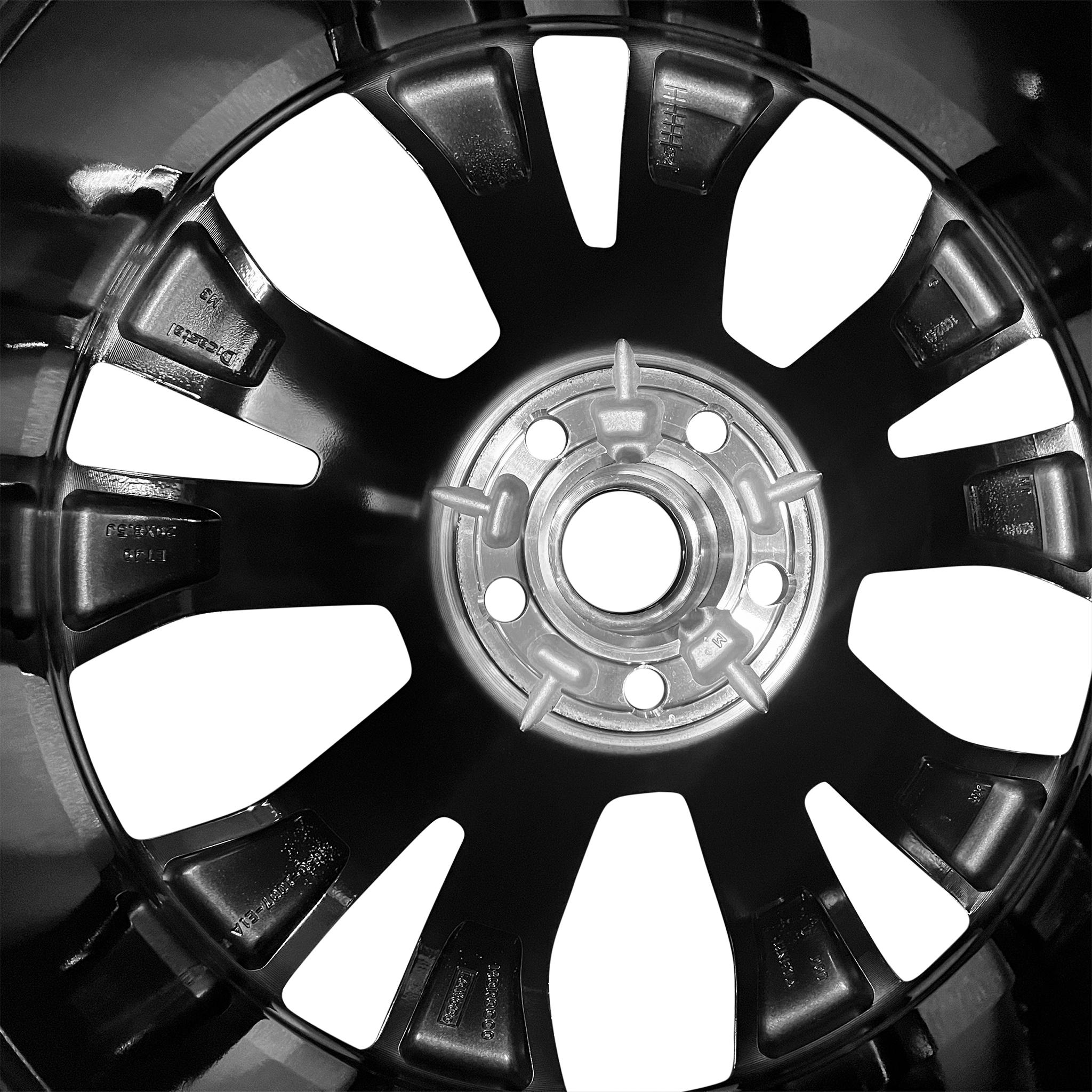 2020-2026 Ford Explorer
20x8 Genuine OEM Alloy Wheel / Rim view 4