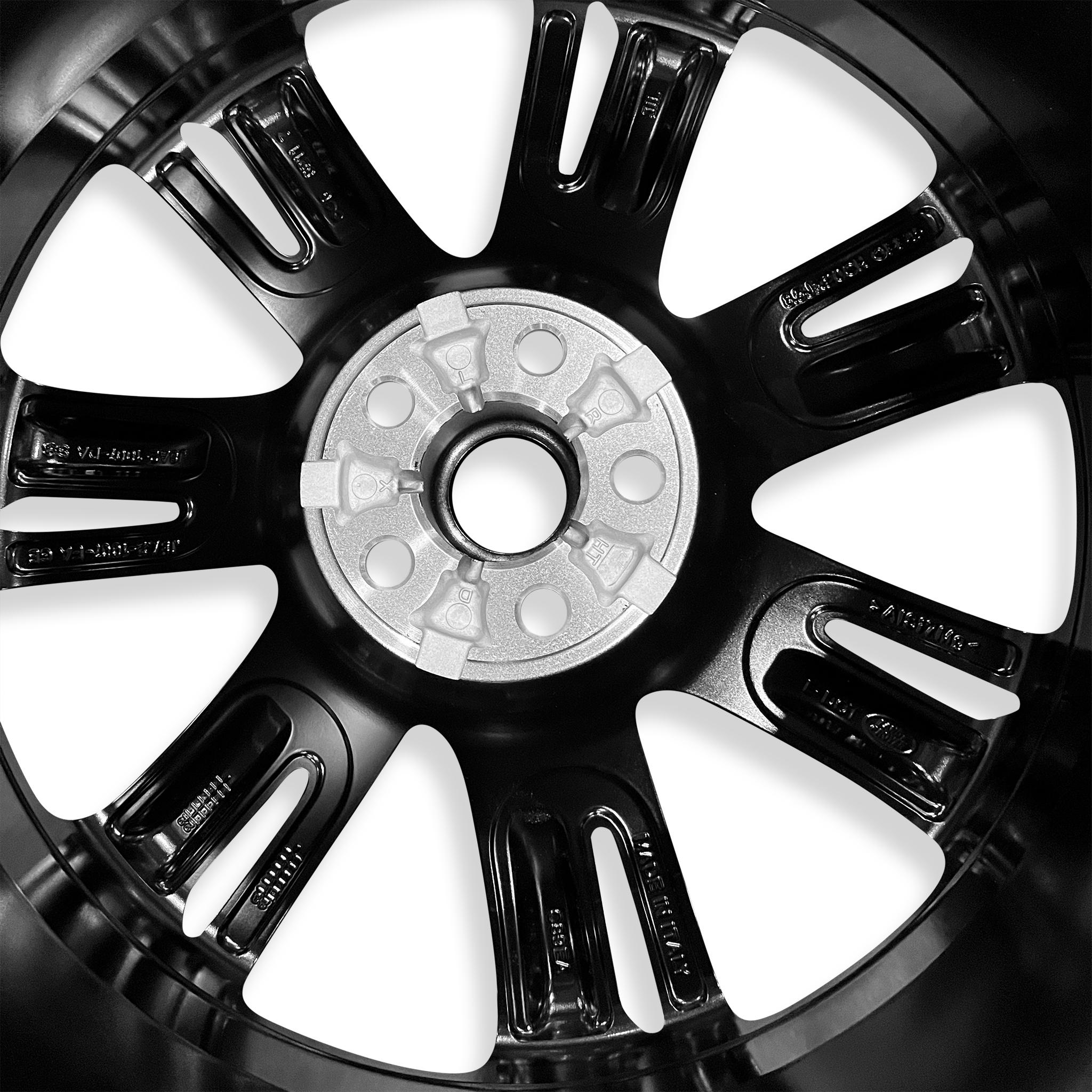 2018-2025 Land Rover Range Rover Velar
20x8.5 Genuine OEM Alloy Wheel / Rim view 4